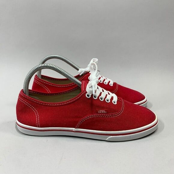 Vans Shoes Women's Size 5.5 Red Canvas Low Classic Casual Athletic Sneakers‎ - Picture 1 of 10